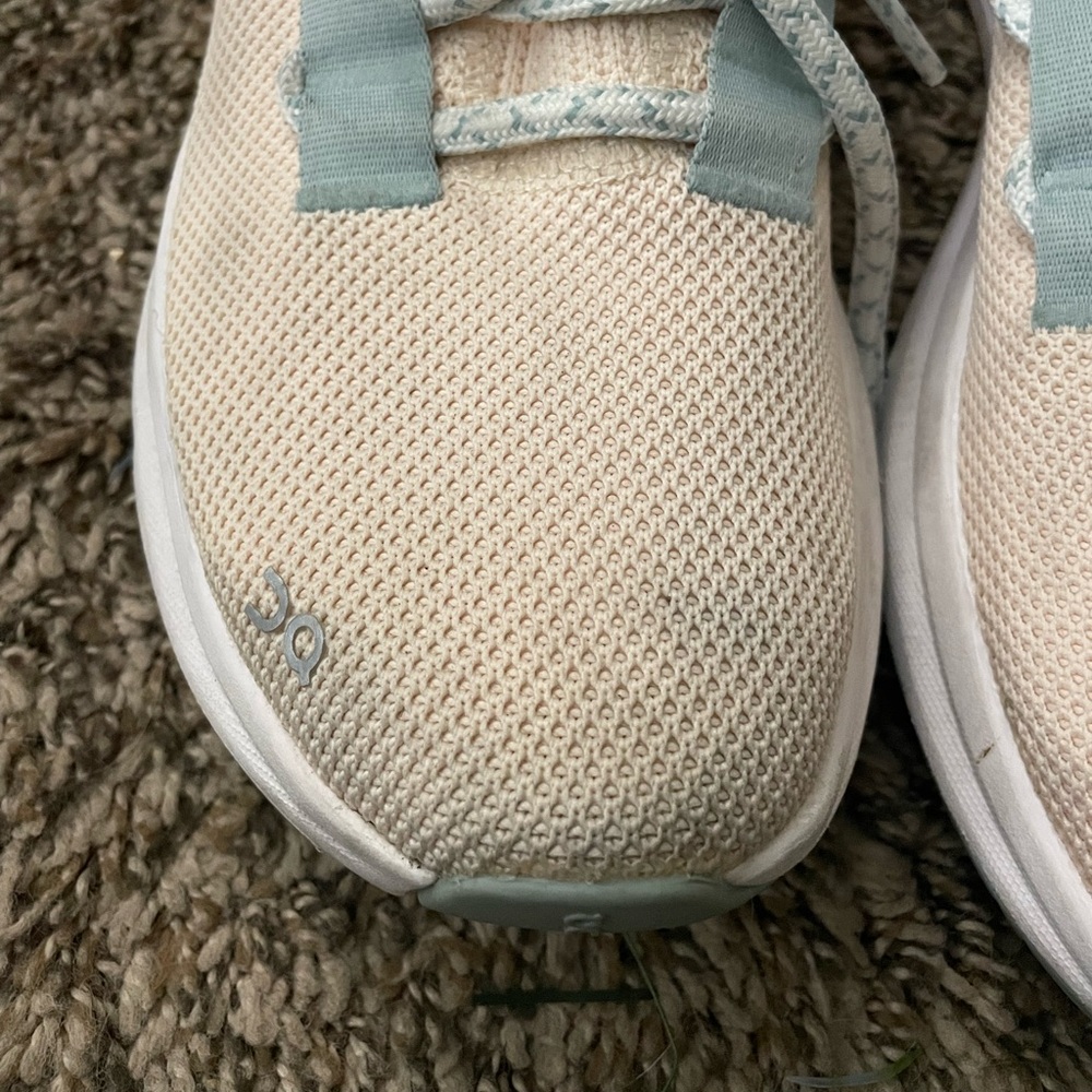 On Women’s Cloudeasy - image 3